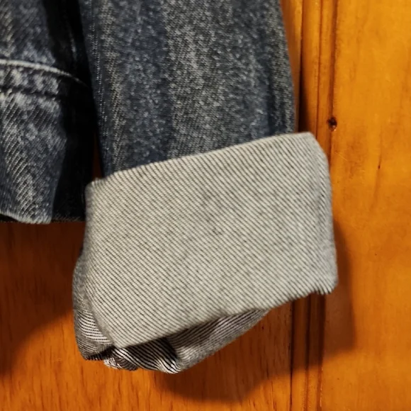 Evereve cloth & stone Flap Pocket Zipper Shacket In Horizonwash Medium - Picture 3 of 12